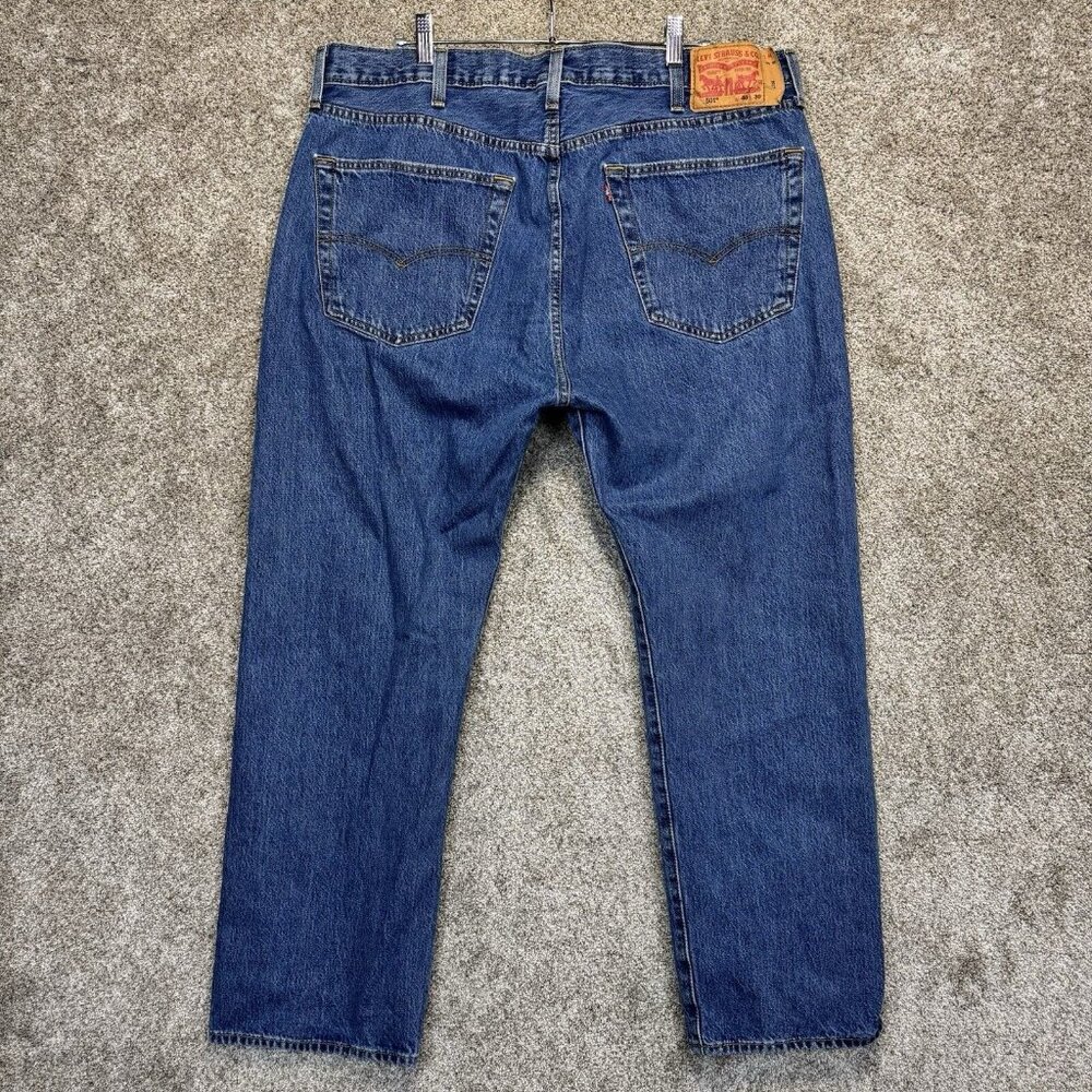 Levis Jeans Men 40x30 Blue 501 Original Fit Straight Button Fly Medium Stonewash - Picture 2 of 11